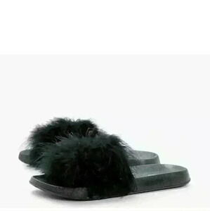 NEW NIB Boohoo Women's Annabelle Black Feather Slider Sz 6 $36